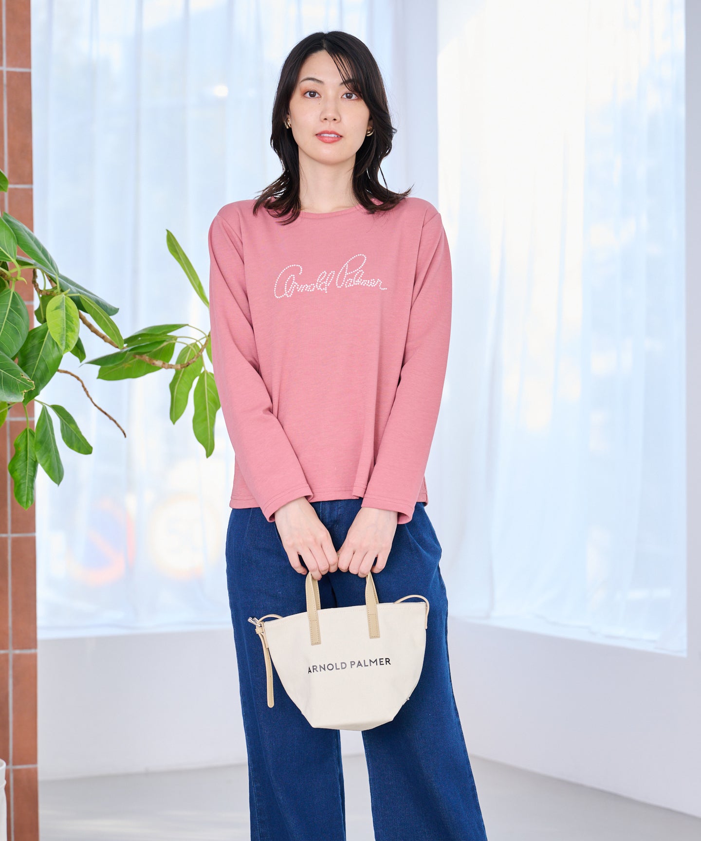 Arnold Palmer 2WAYコンパクト シェアサコッシュ